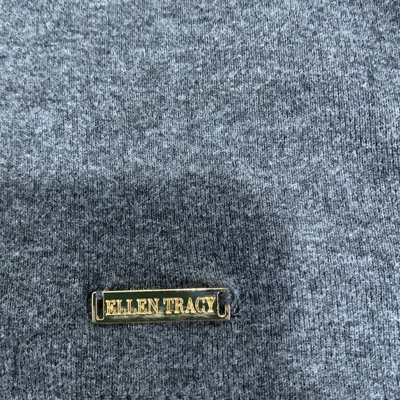 Ellen Tracy Gray Long Sleeve V Neck Tee - Picture 7 of 8
